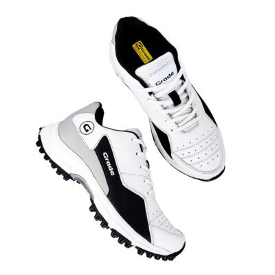 Straight Drive Cricket shoes for men with memory foam with studs 1